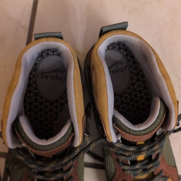 SOLD NEW Dansko Pine Posy Leather Hiking Boot Vibram Sole Size US 8.5 EU 39 - Picture 3 of 12